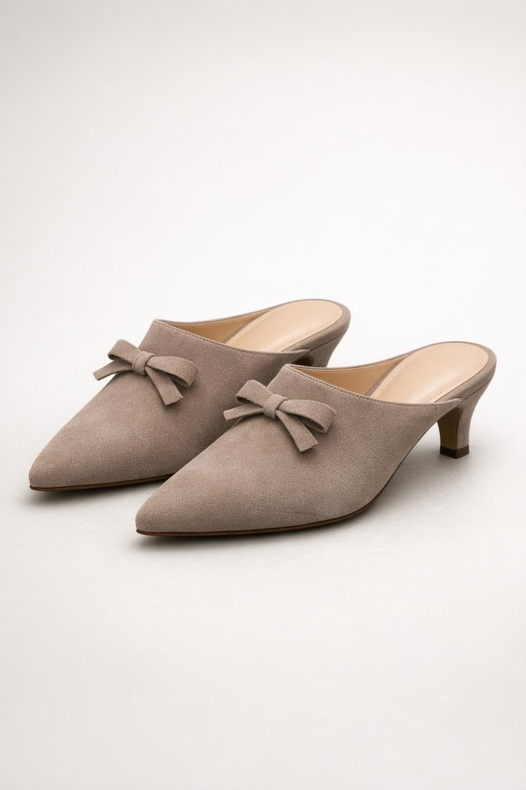 Ribbon Mule