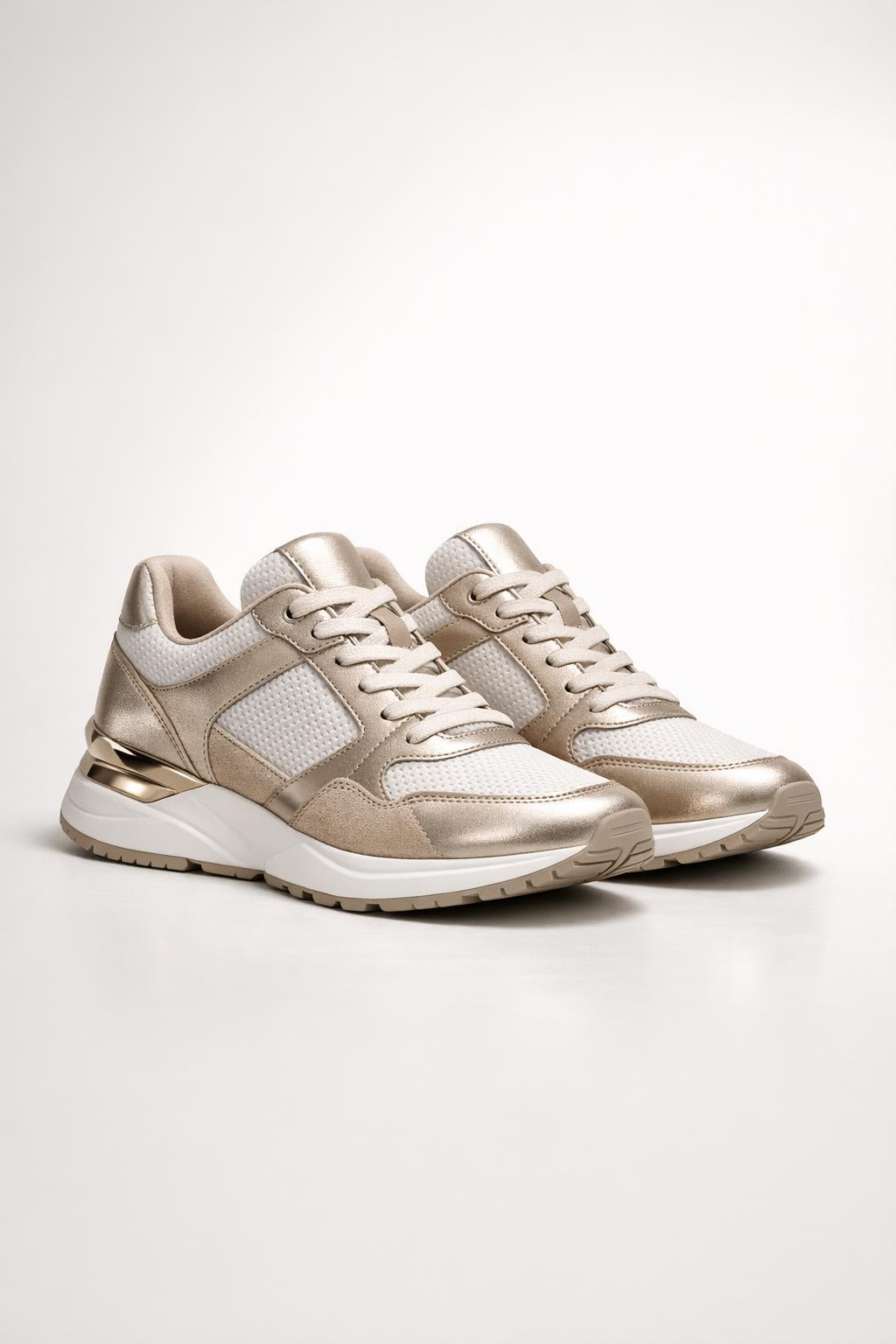 Zenith Runner